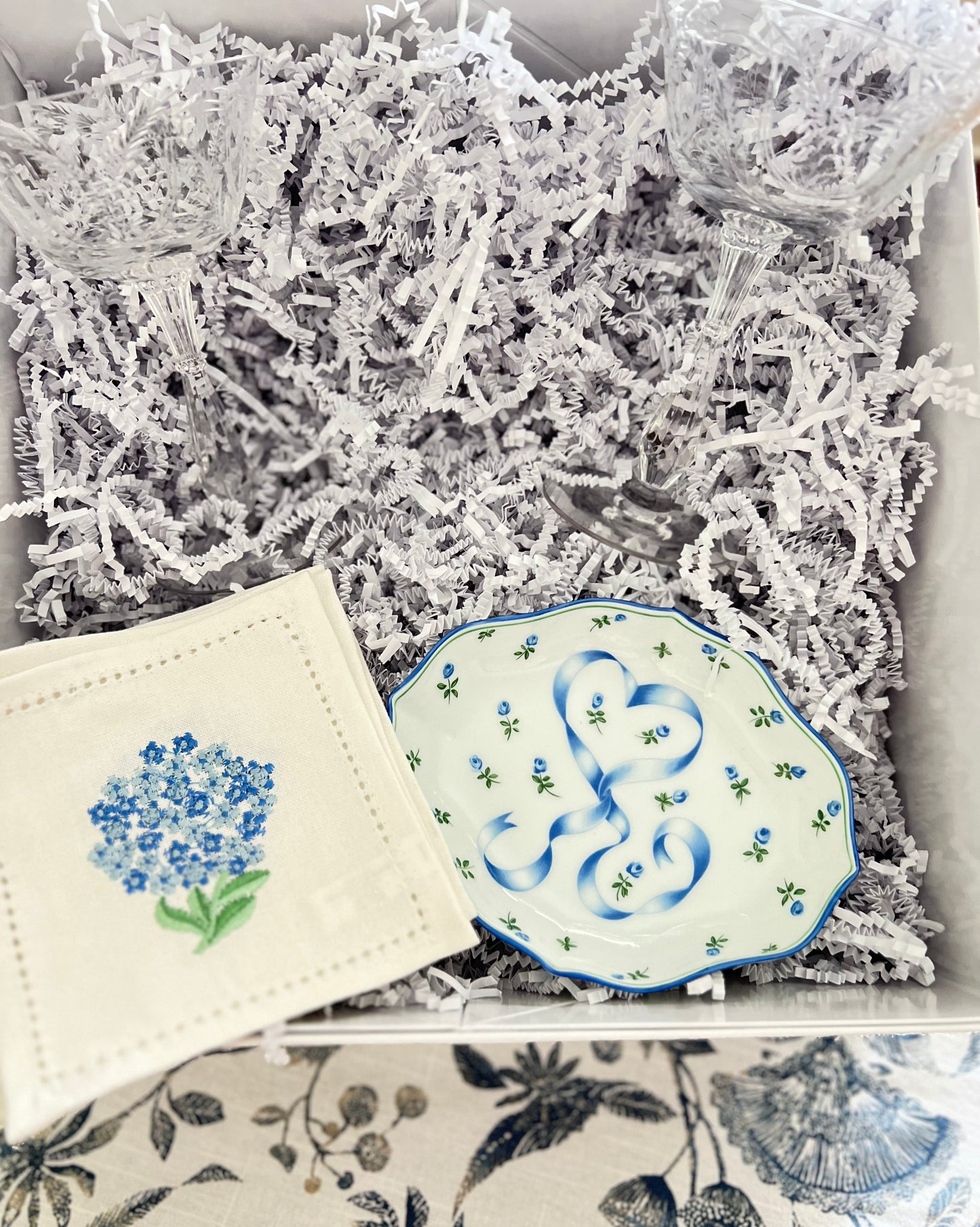 Couture Curated Coupe Collection Set hydrangea