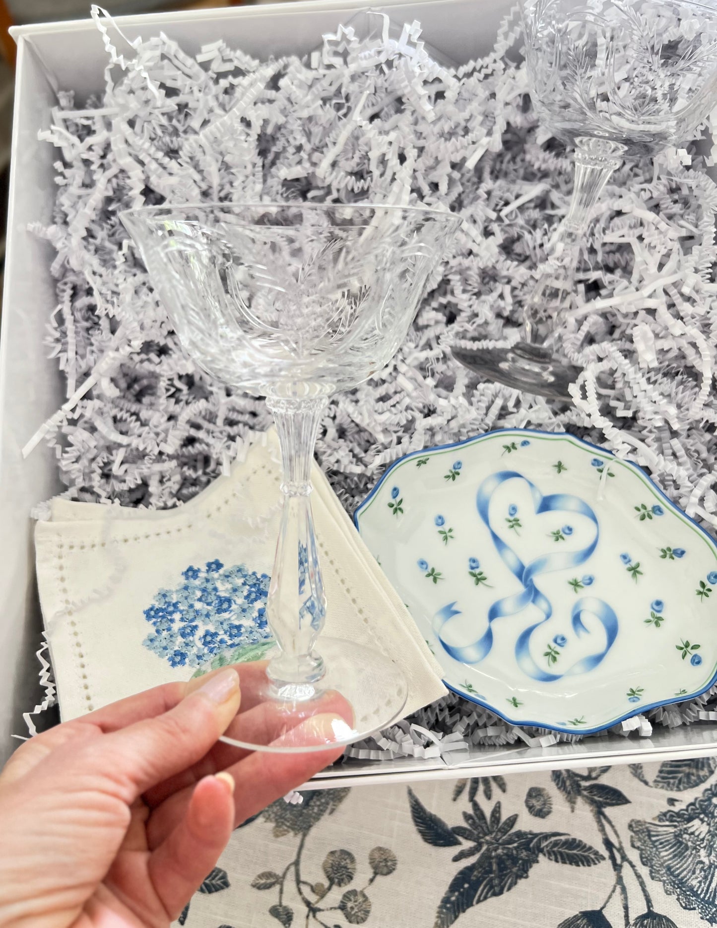 Couture Curated Coupe Collection Set hydrangea