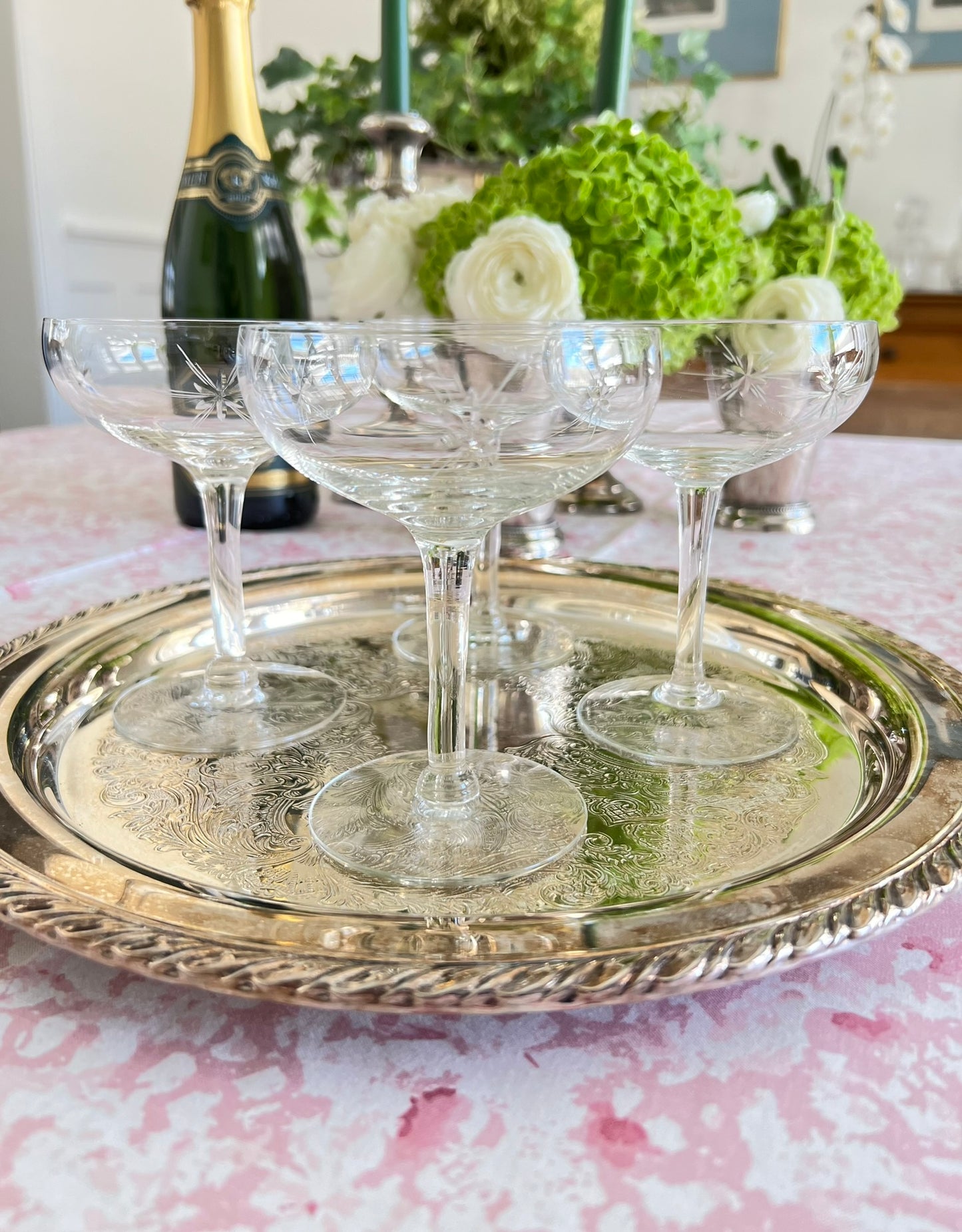 Custom Curated Coupe Gift