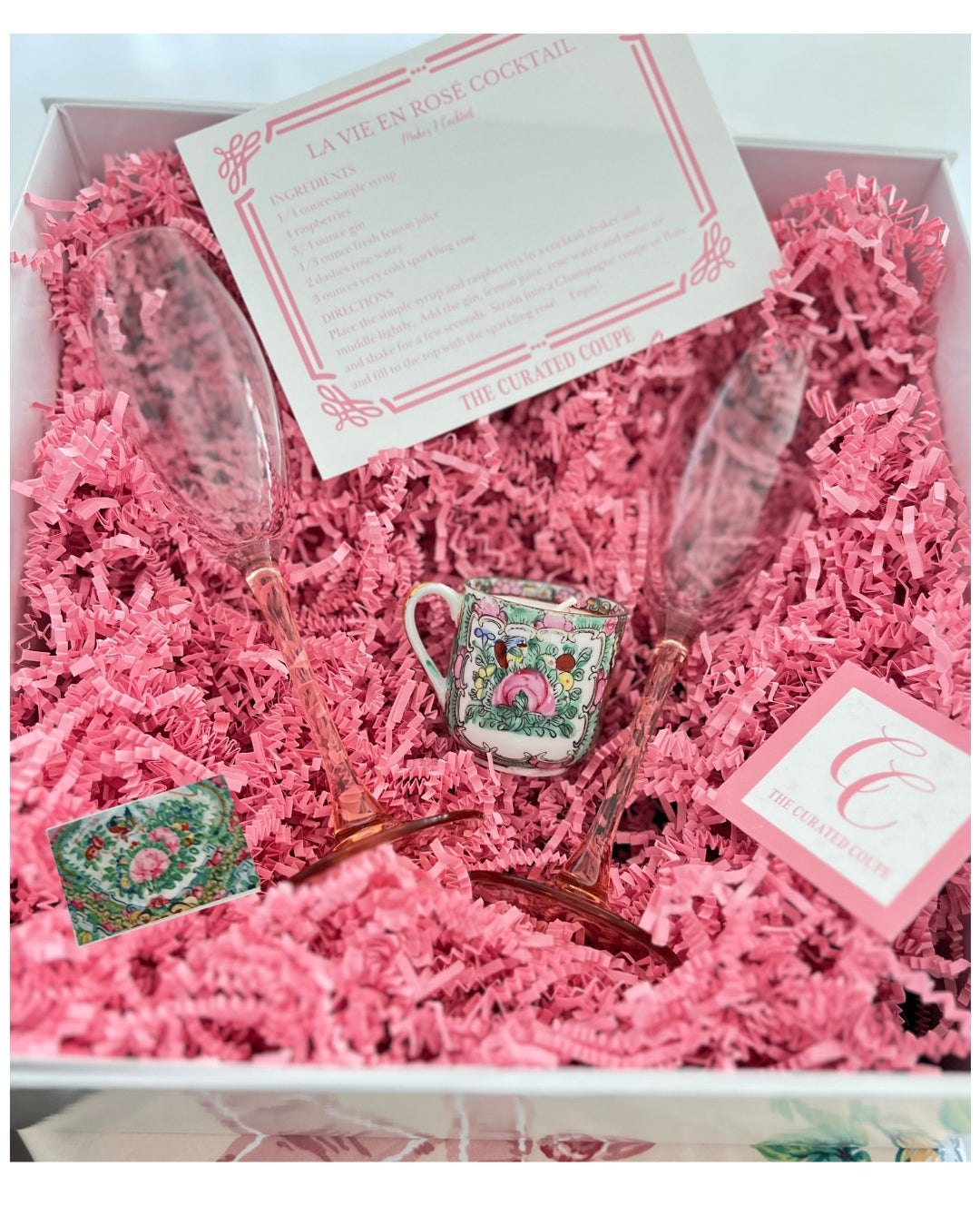 A Classic Curated Collection Set-Rose Medallion