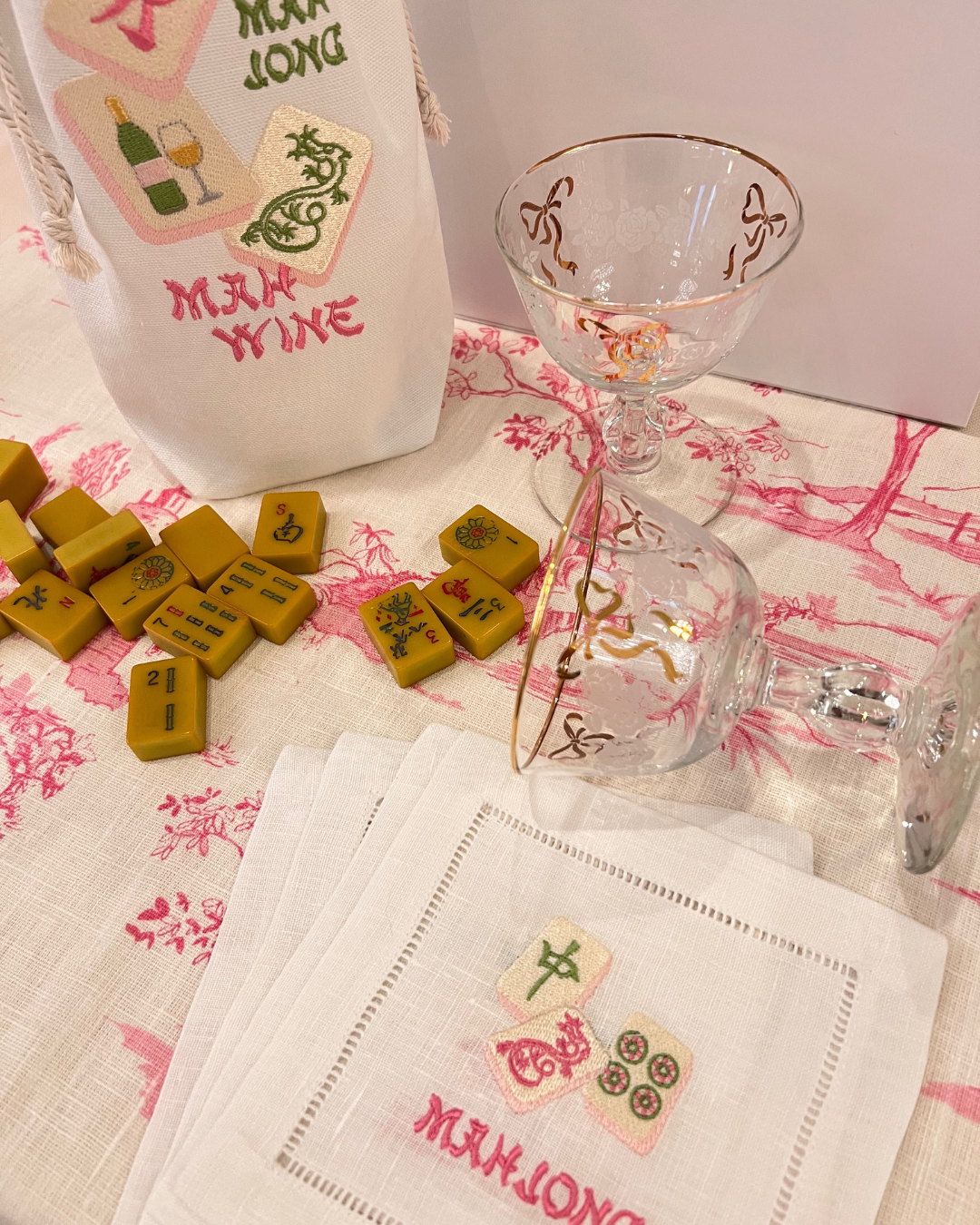 A Classic Curated Collection Set-Mah Jong